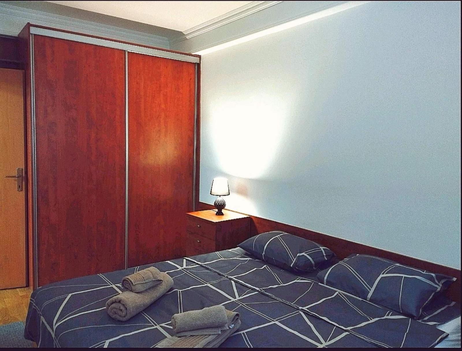 Lovely Square Apartment Purple Velvet สโกเปีย ภายนอก รูปภาพ